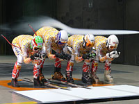 Skiing tests in wind tunnel